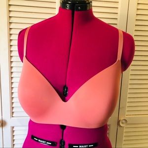 Aerie Pink wireless bra | 36DDD